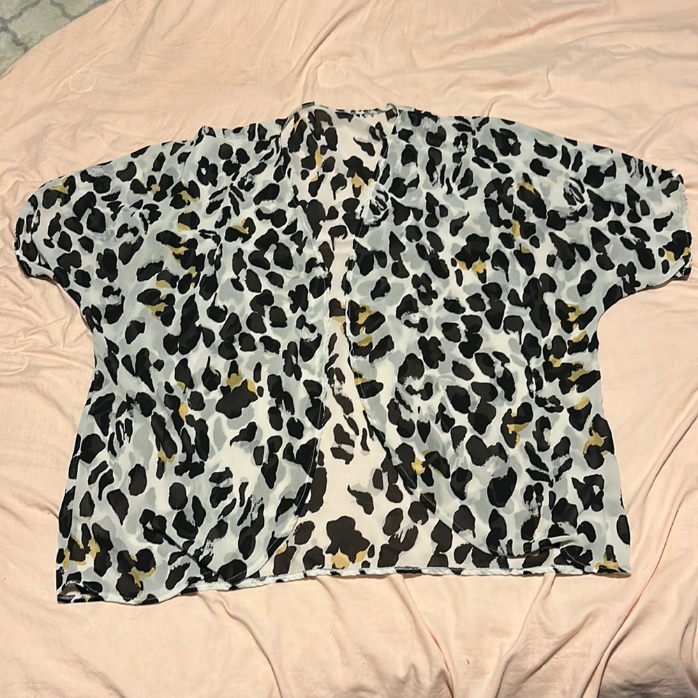 Leopard kimono